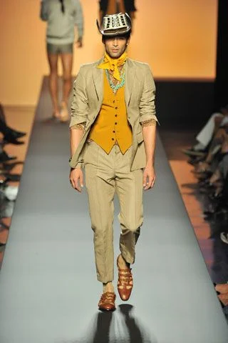 Look 30